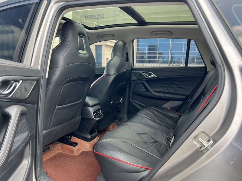 盐城23年荣威RX55