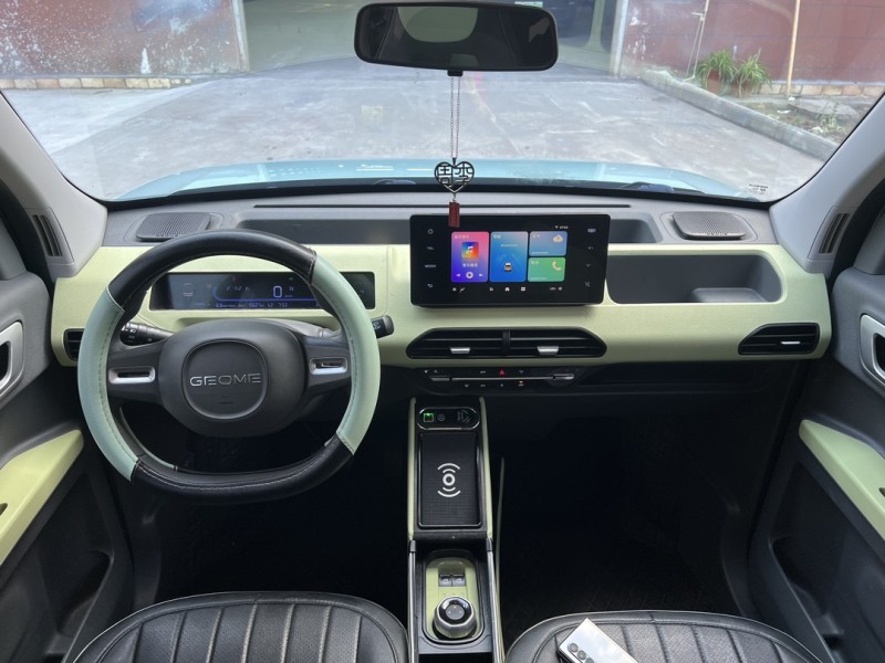 盐城23年吉利熊猫5