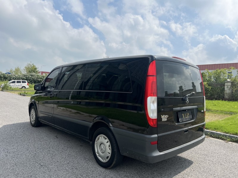 盐城15年奔驰威霆9