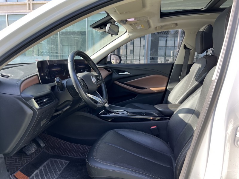 盐城22年别克威朗4