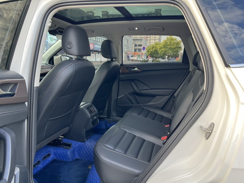 盐城20年大众途岳5