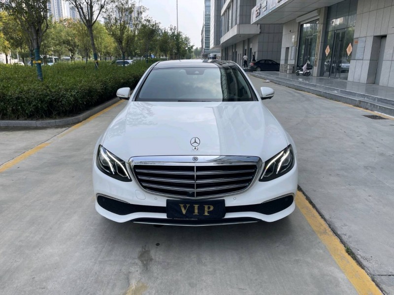济宁17年奔驰E1