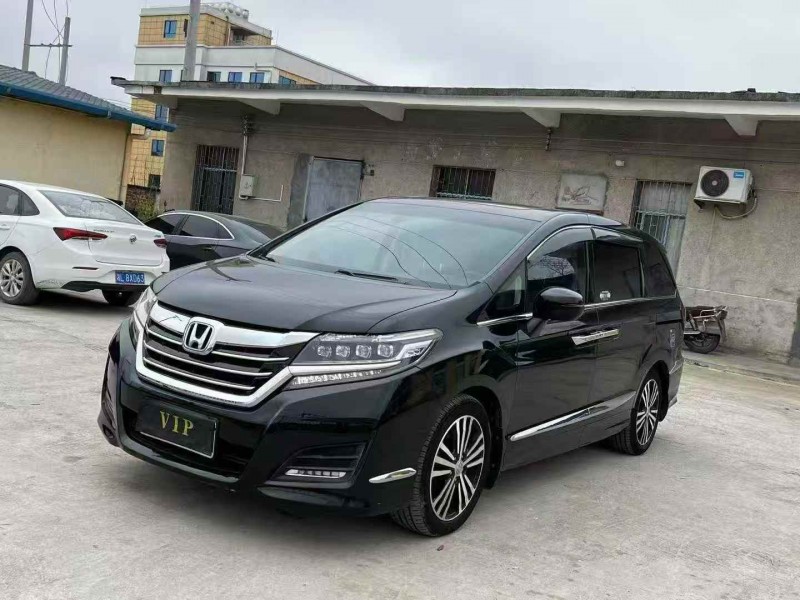 衡阳18年本田艾力绅2