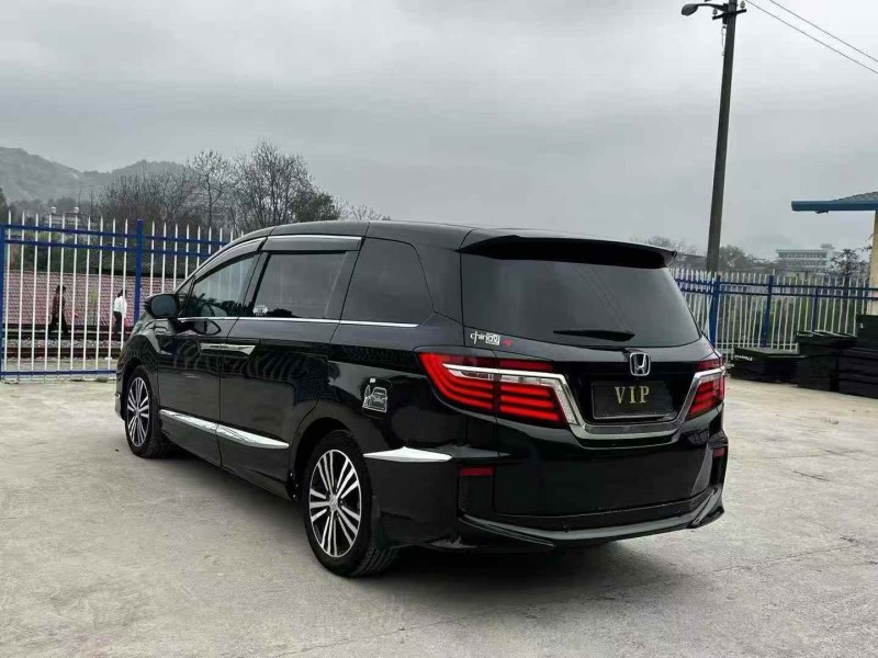 衡阳18年本田艾力绅7