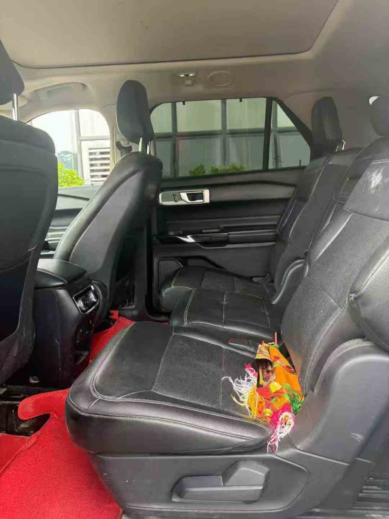 东莞21年福特探险者4