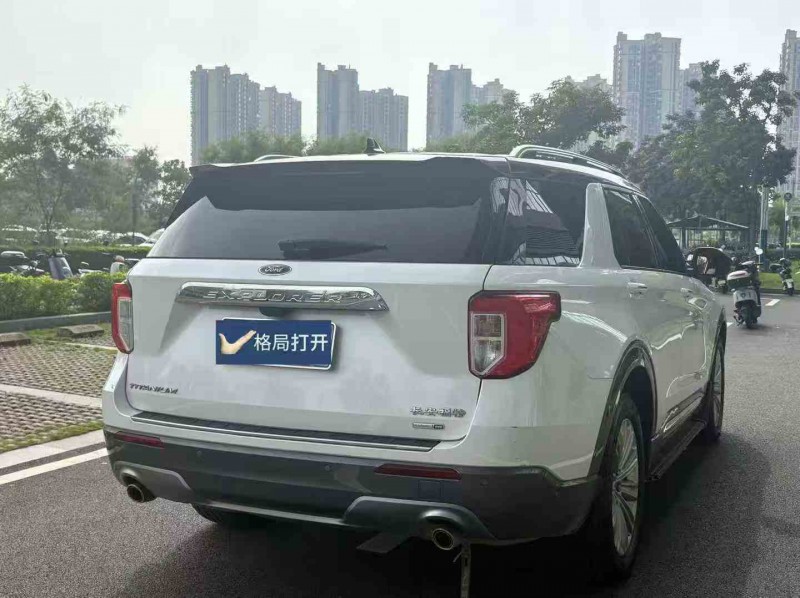 东莞21年福特探险者8