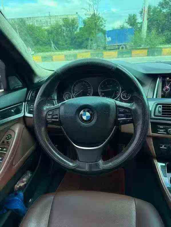 珠海16年宝马5系5