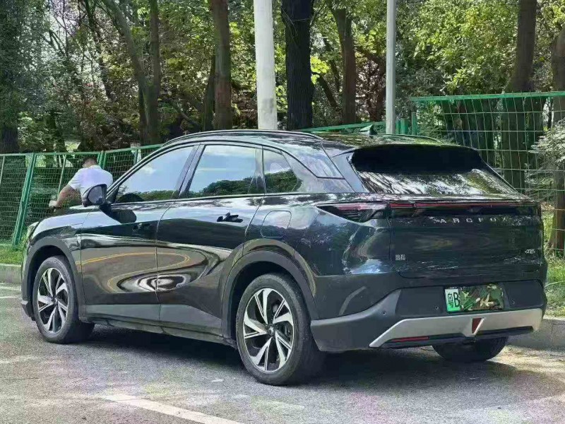 汕头24年极狐汽车阿尔法9