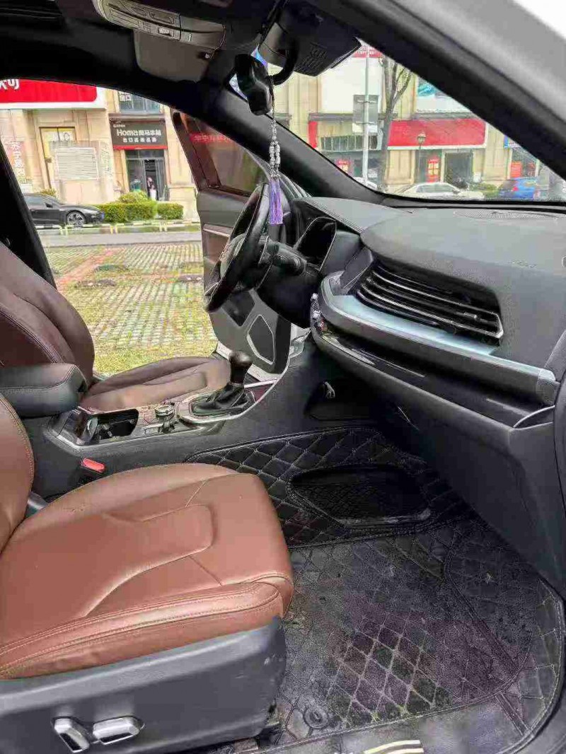 襄阳18年哈弗H64