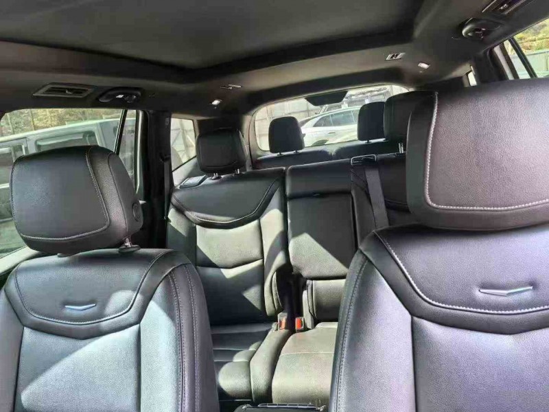 昭通23年凯迪拉克XT65