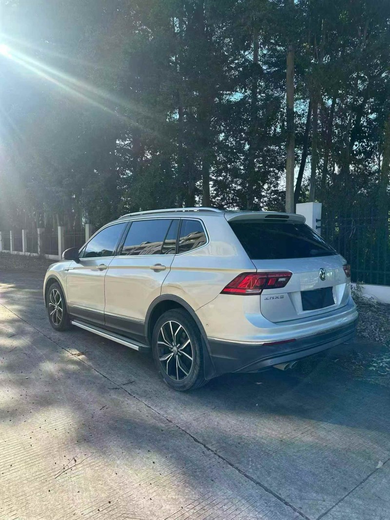 三明19年大众途观7