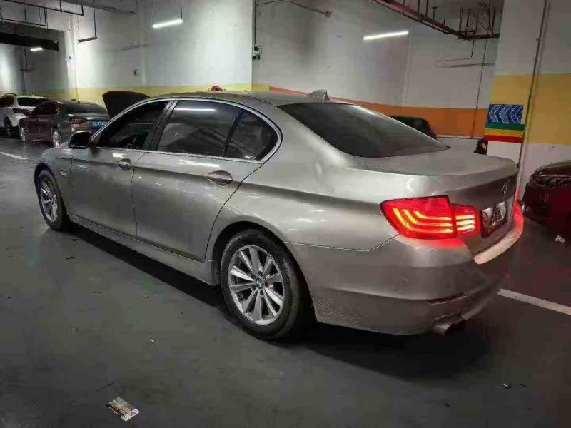 重庆13年宝马5系7