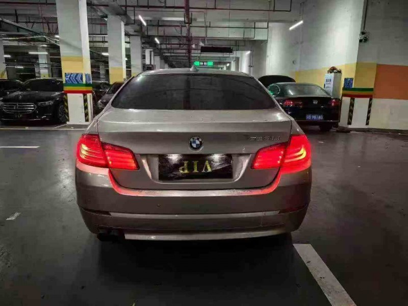 重庆13年宝马5系9