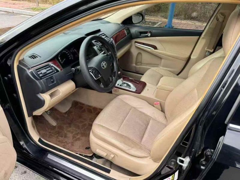 邯郸11年丰田凯美瑞5