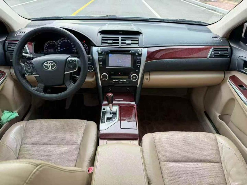 邯郸11年丰田凯美瑞6