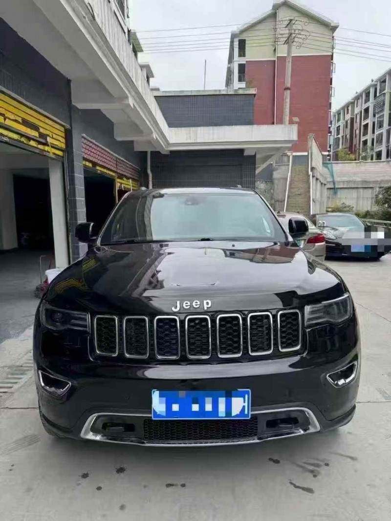 荆门19年Jeep大切诺基1