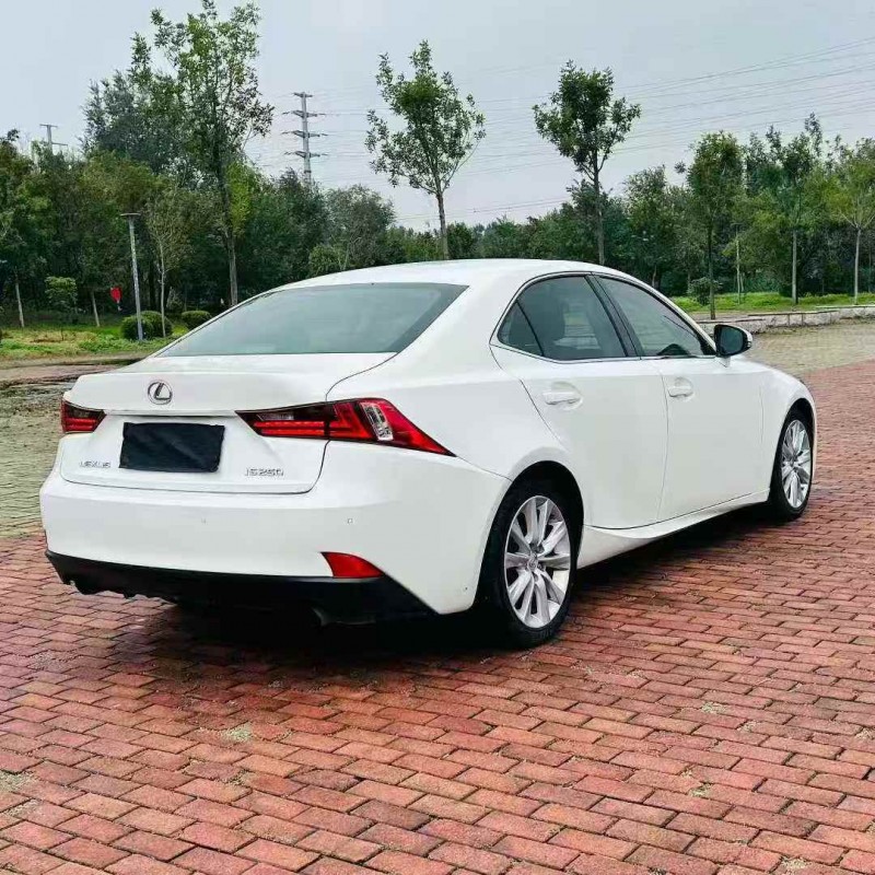 青岛15年雷克萨斯ES9