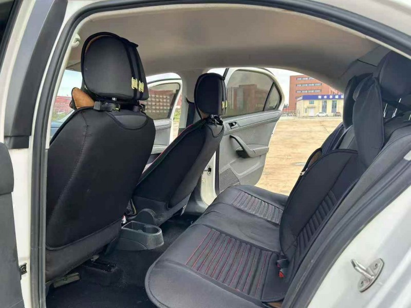 邯郸20年大众桑塔纳4