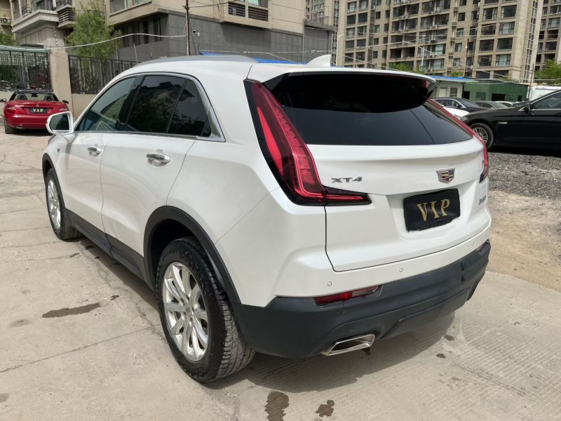 焦作20年凯迪拉克XT42