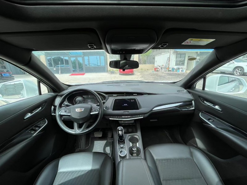 焦作20年凯迪拉克XT410