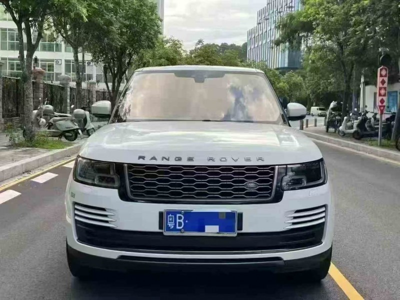 深圳18年路虎揽胜行政1