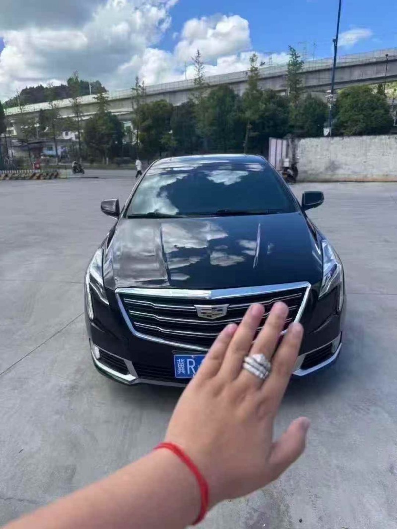 安顺18年凯迪拉克XTS1