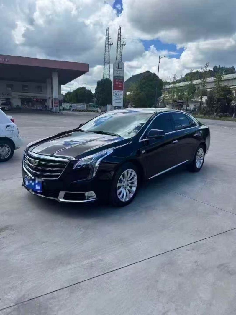 安顺18年凯迪拉克XTS3