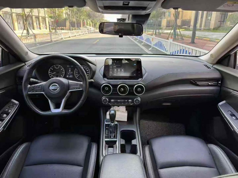 湖州22年日产轩逸5