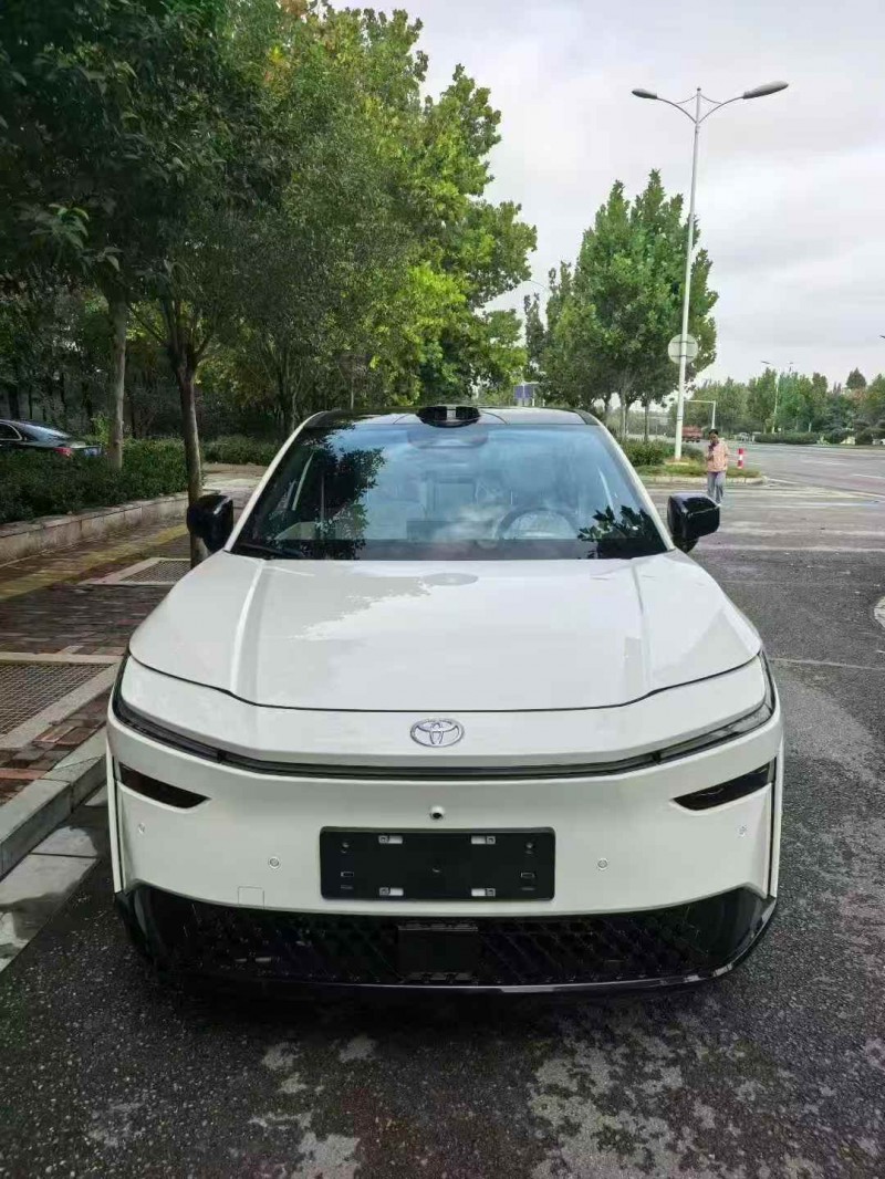 邢台25年丰田BZ3Pro1