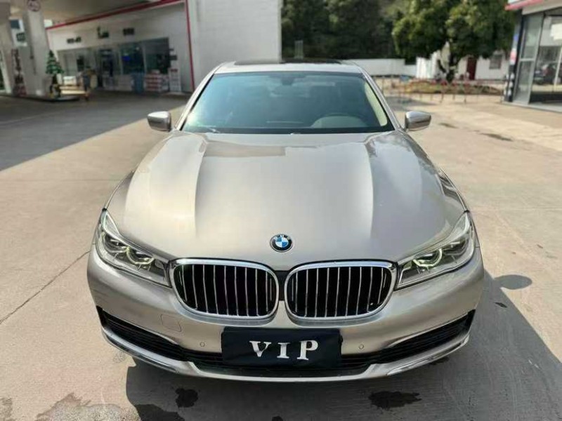 佛山16年宝马7系1