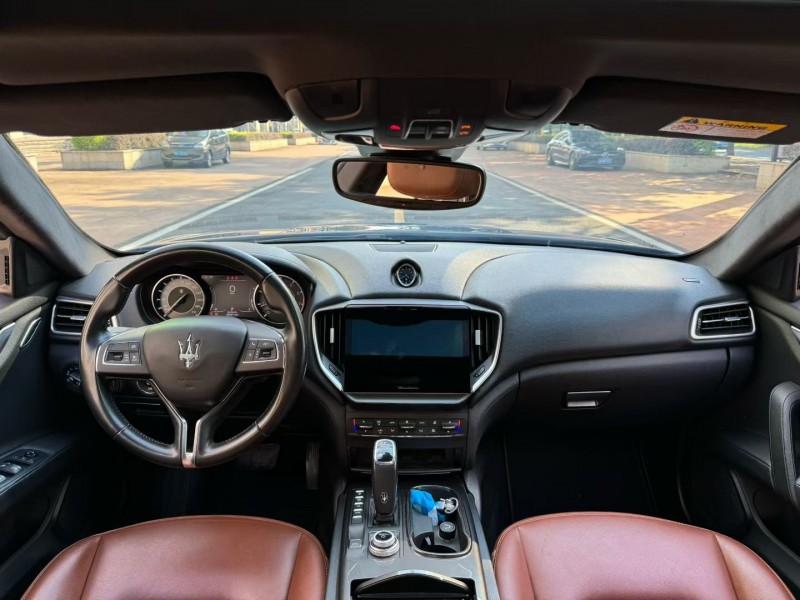 韶关21年玛莎拉蒂Ghibli5