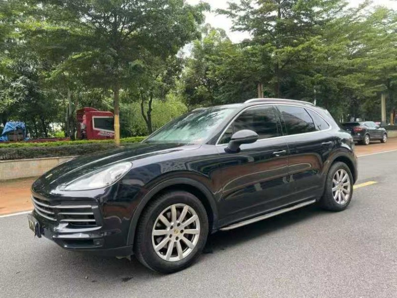 深圳20年保时捷卡宴2