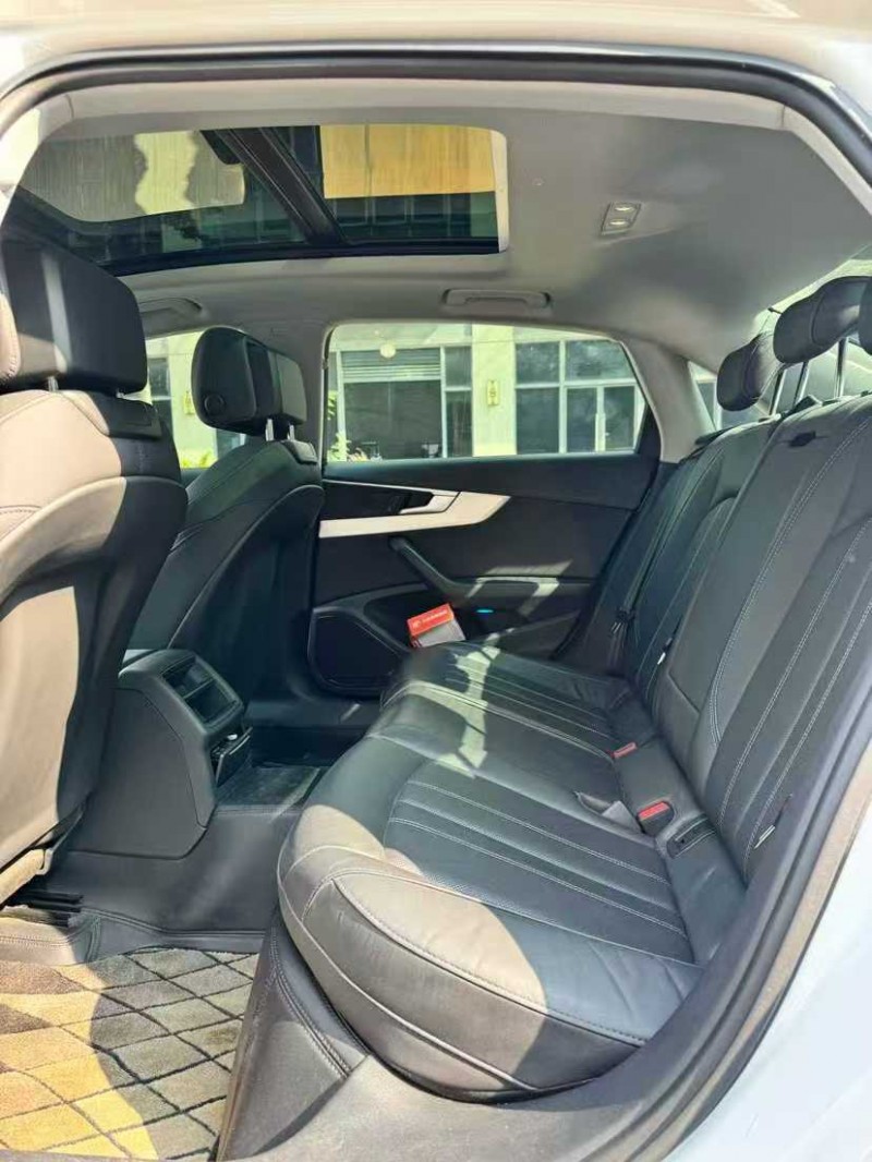 深圳20年奥迪A4L6