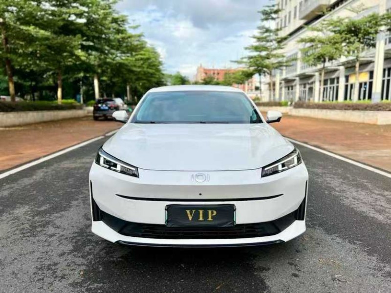 珠海25年长安汽车启源1