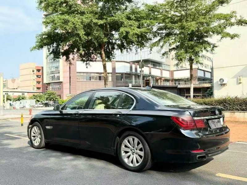 惠州10年宝马7系4