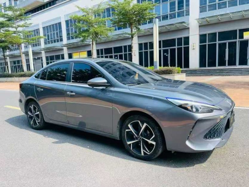 深圳23年荣威i52