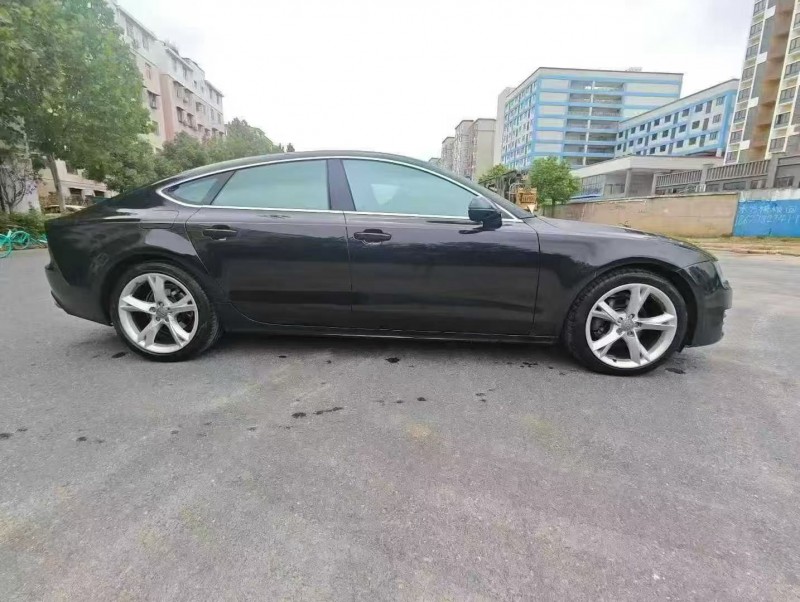 深圳16年奥迪A7L8