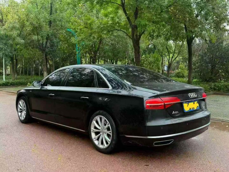 聊城16年奥迪A8L7