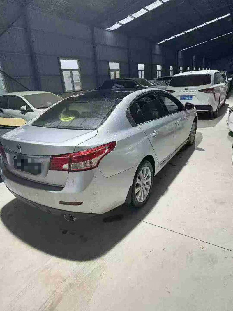 天津15年雷诺风朗7