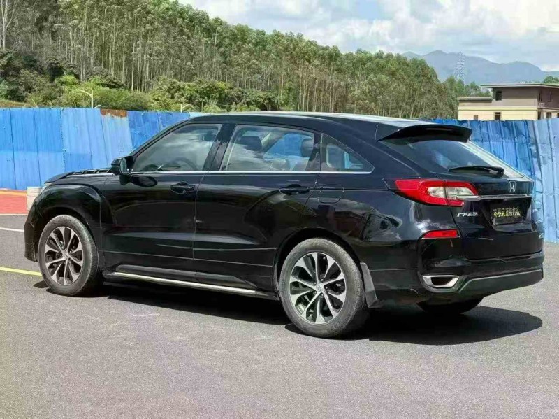 厦门17年本田冠道4