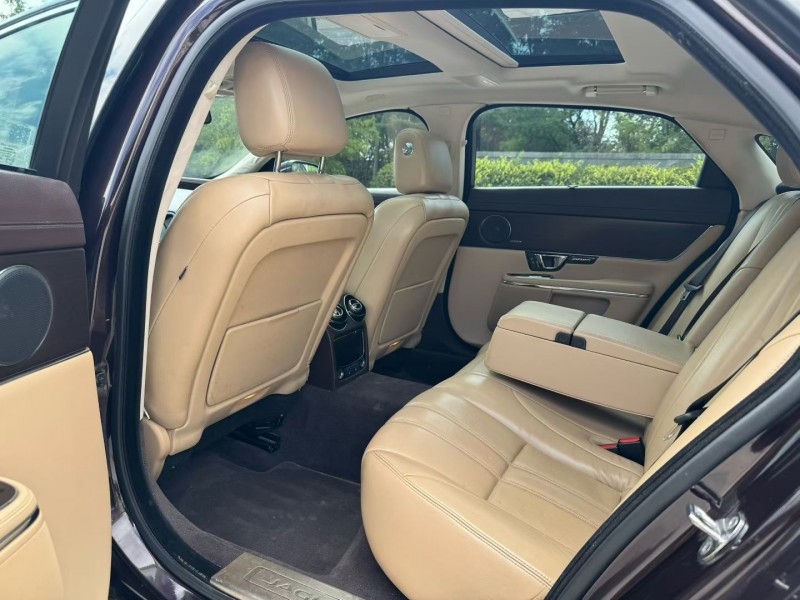 青岛16年捷豹XJ5