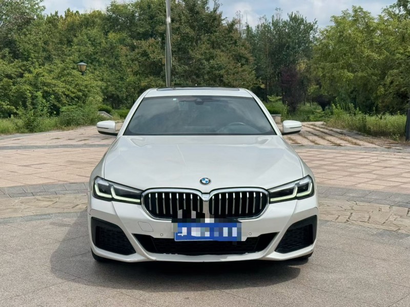 青岛23年宝马5系1