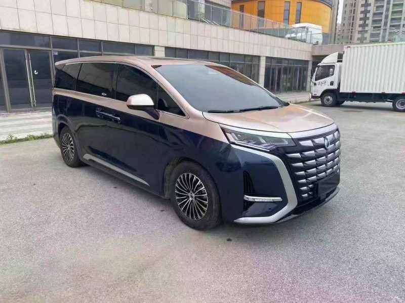 青岛23年腾势D93