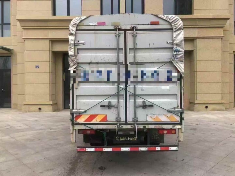 青岛21年凯马汽车锐航8