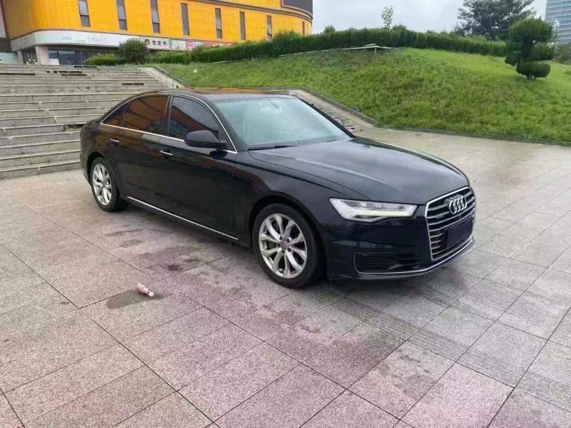 青岛17年奥迪A6L2