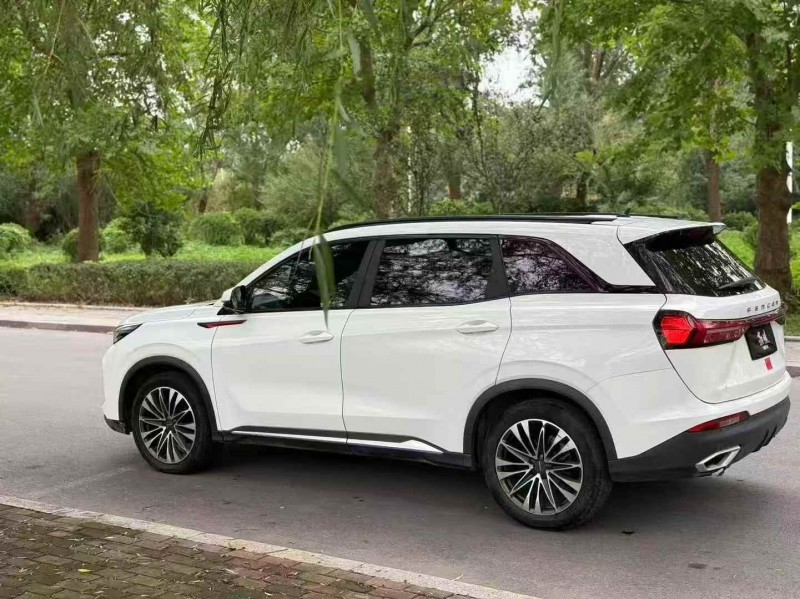 青岛22年东风风光7