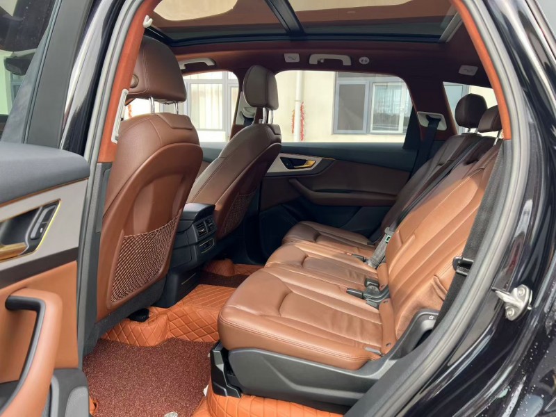 唐山19年奥迪Q73