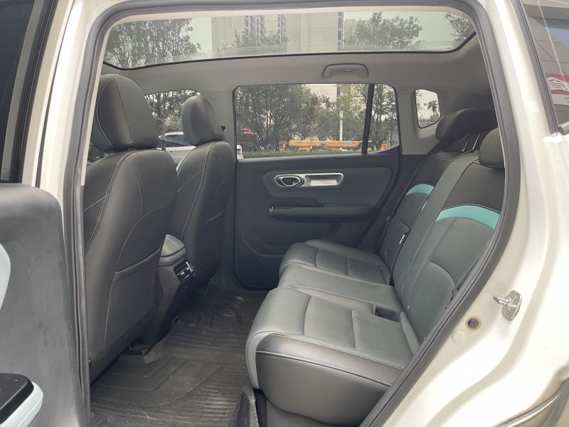 济宁23年传祺埃安Y6