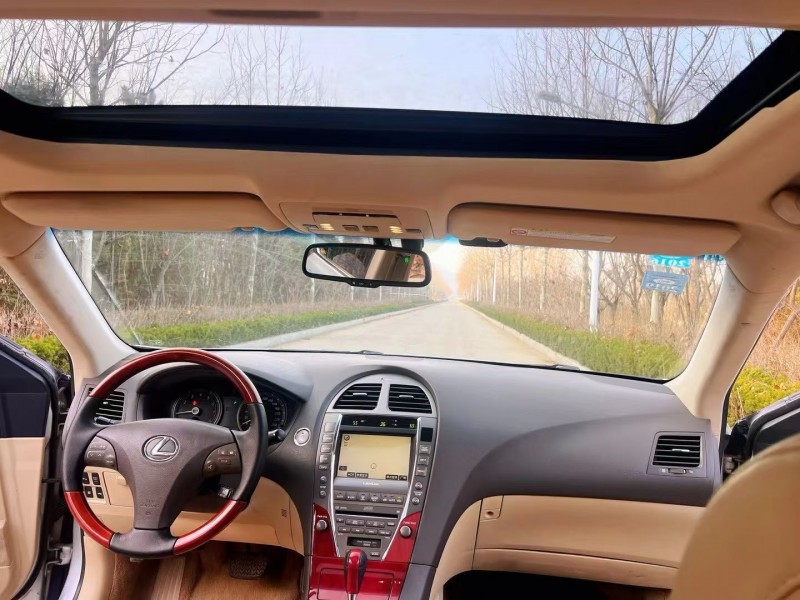 烟台10年雷克萨斯ES4