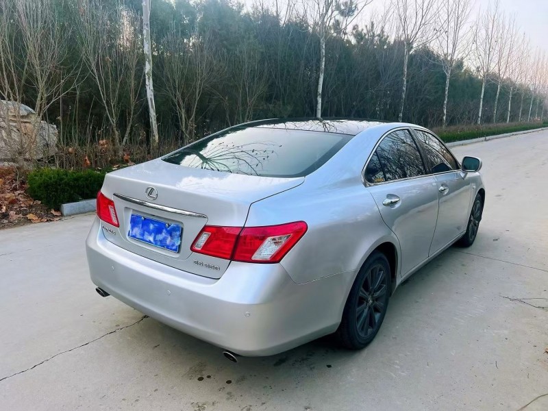 烟台10年雷克萨斯ES9